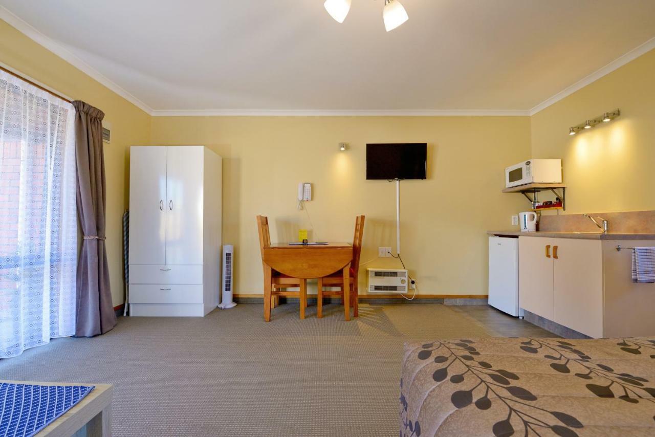 Mosgiel Regency Motel Екстериор снимка