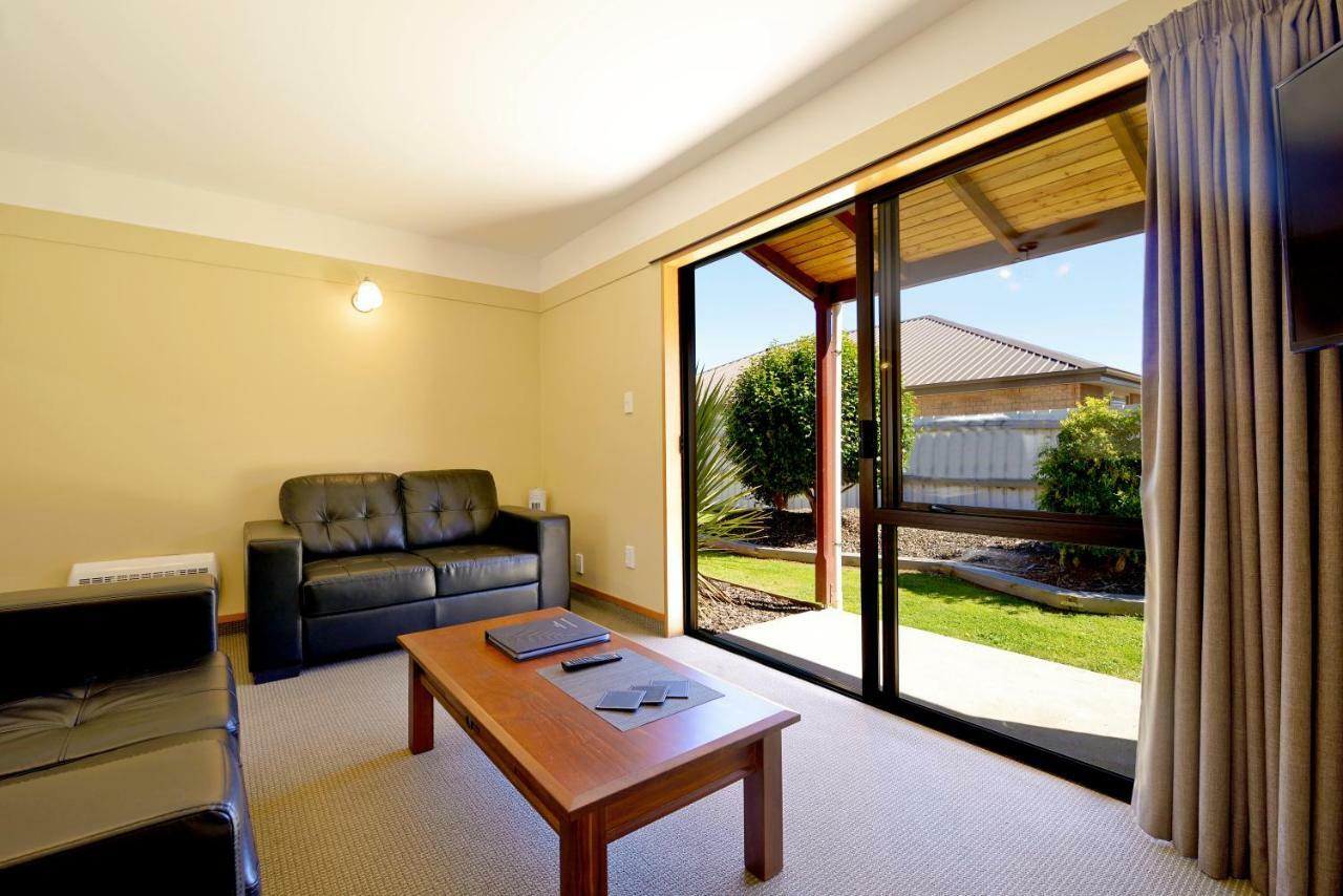 Mosgiel Regency Motel Екстериор снимка