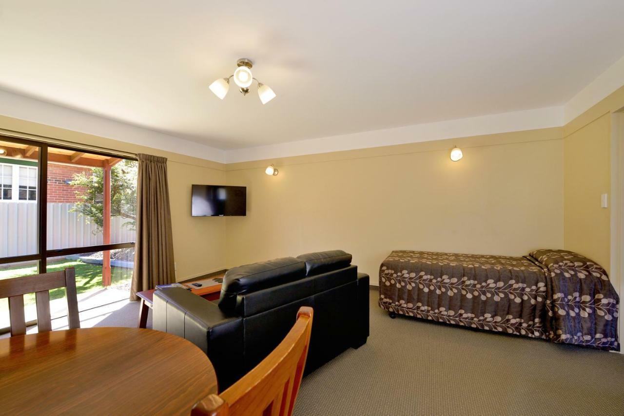 Mosgiel Regency Motel Екстериор снимка