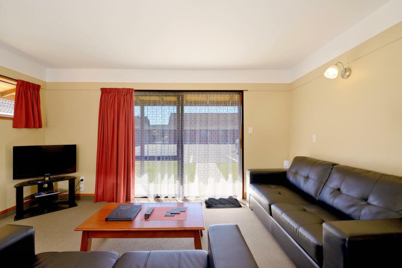 Mosgiel Regency Motel Екстериор снимка